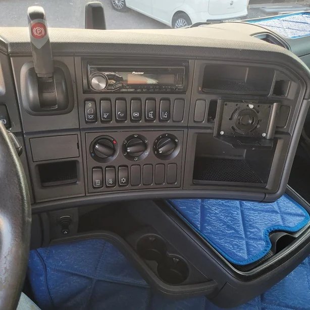 SCANIA R520 For Sale